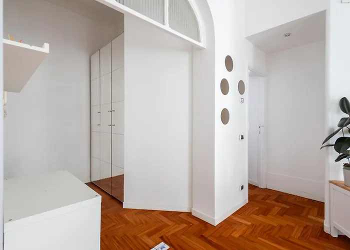 Your Elegant Loft At Termini Station Daire *