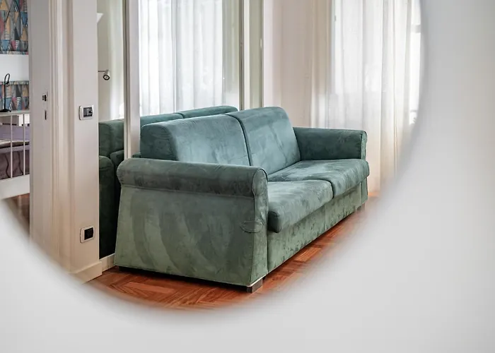 Your Elegant Loft At Termini Station Daire