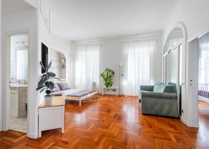 Your Elegant Loft At Termini Station Daire Roma